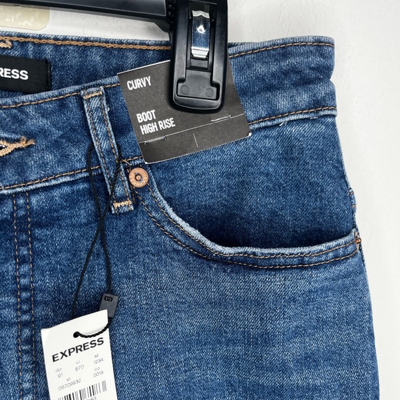 Express Curvy Boot High Rise Size 4 Regular - Picture 4 of 11